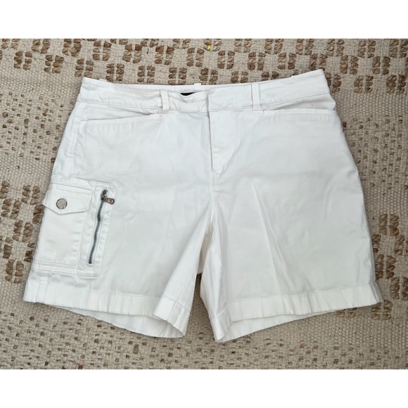 Lauren Ralph Lauren Pants - Lauren Ralph Lauren White Cargo Shorts size 4 Black Label